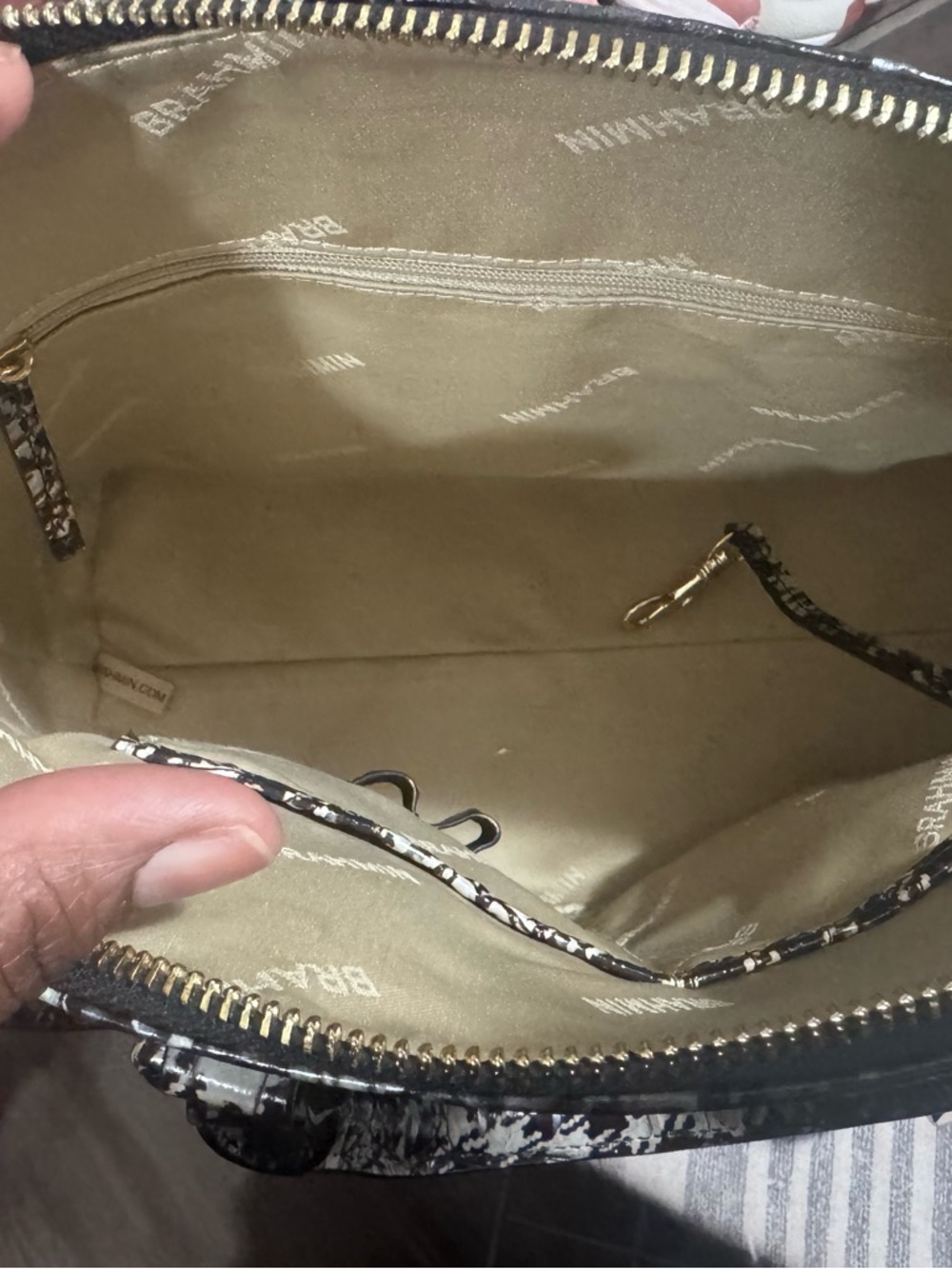 Brahmin Houndstooth Duxbury Satchel - Picture 5 of 5